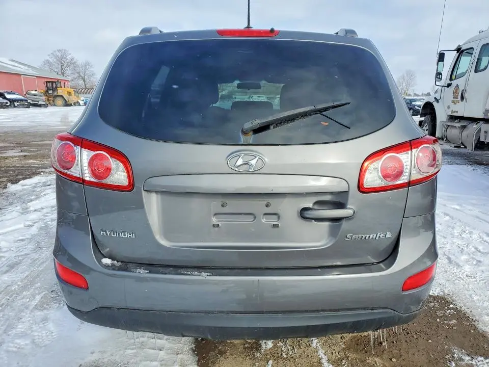 2010 HYUNDAI SANTA FE GLS  