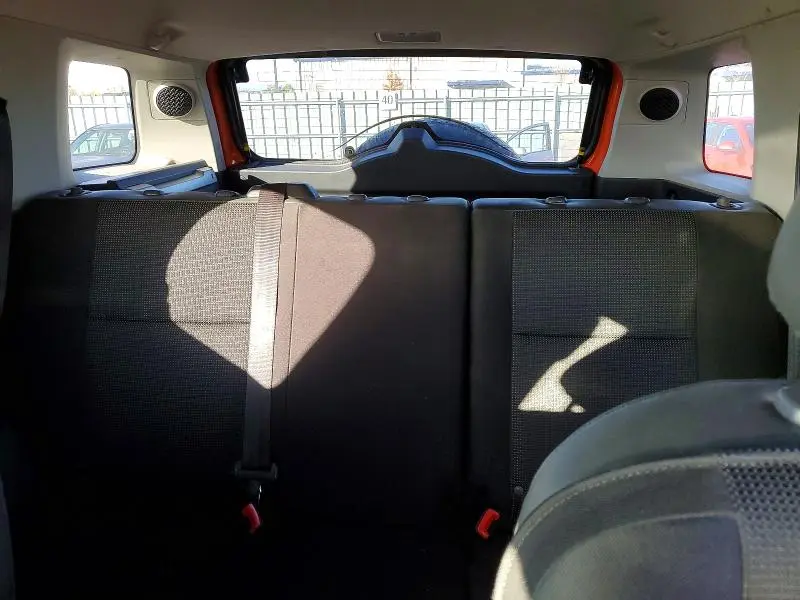 2014 TOYOTA FJ CRUISER BASE  