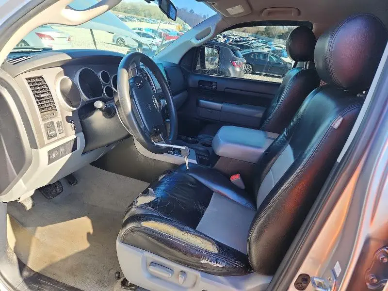 2011 TOYOTA TUNDRA DOUBLE CAB SR5  