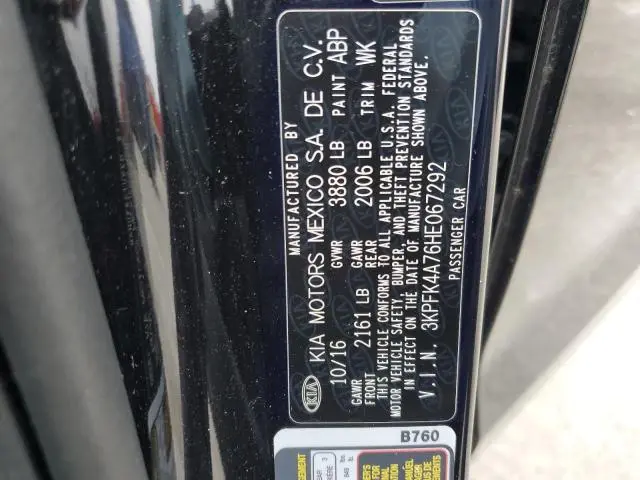 2017 KIA FORTE LX  