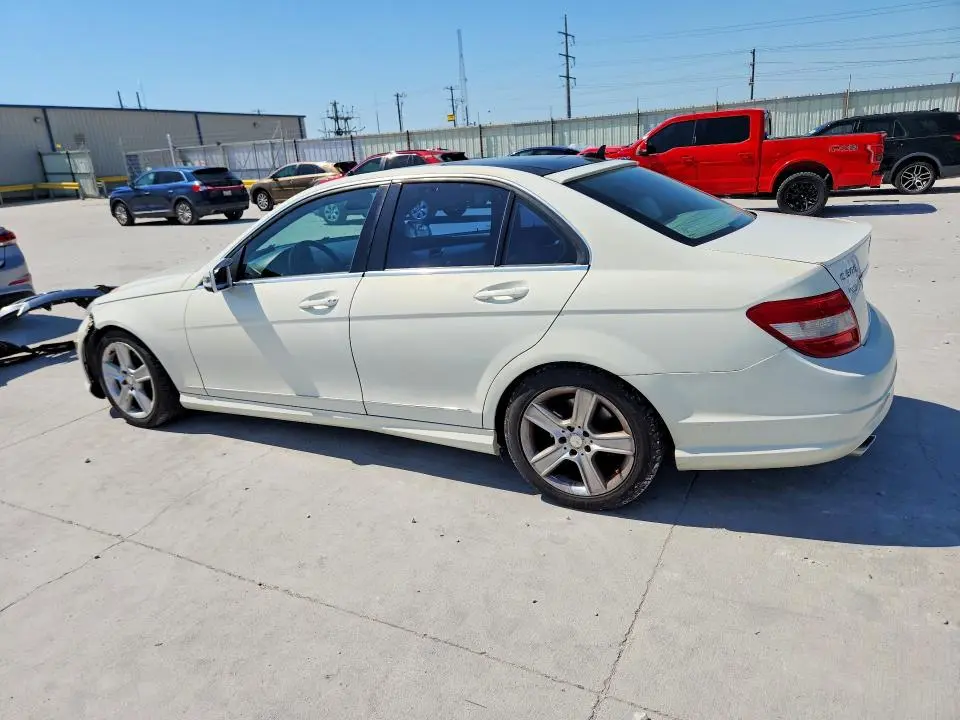 2010 MERCEDES-BENZ C 300  