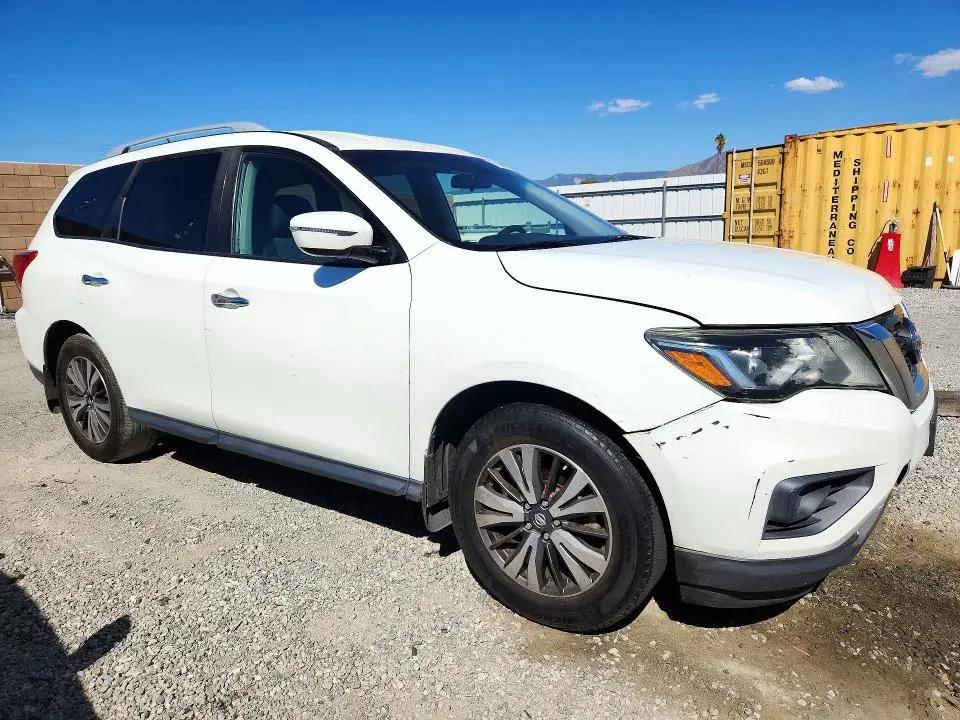 2017 NISSAN PATHFINDER S  
