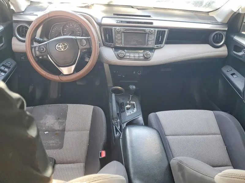 2015 TOYOTA RAV4 XLE  