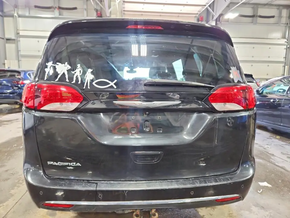 2017 CHRYSLER PACIFICA TOURING L PLUS  