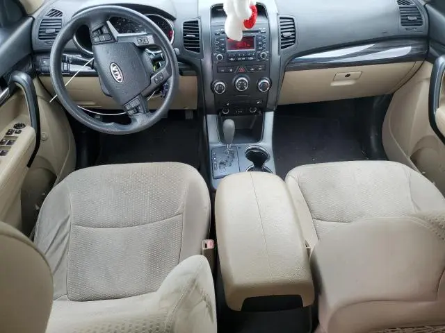 2012 KIA SORENTO BASE  