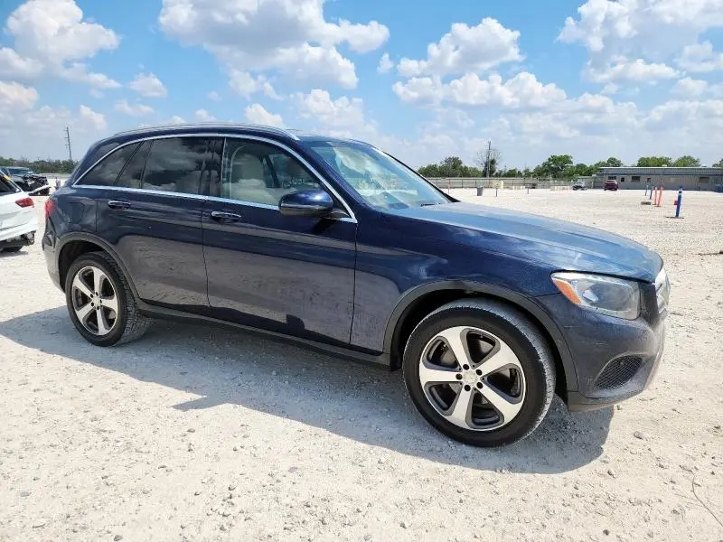 2016 MERCEDES-BENZ GLC 300  