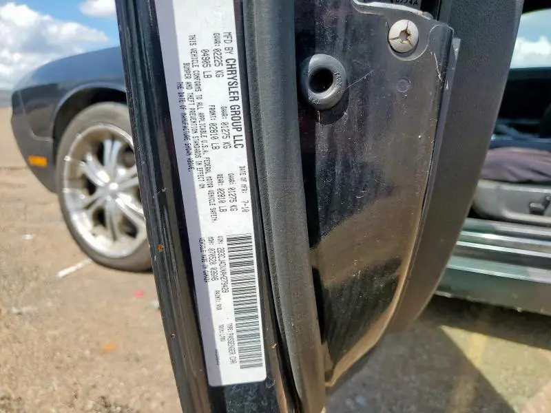 2010 DODGE CHALLENGER SE  