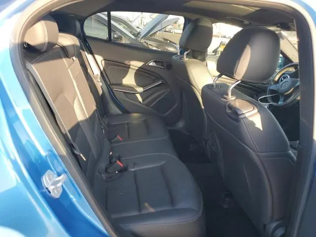 2016 MERCEDES-BENZ GLA 250  