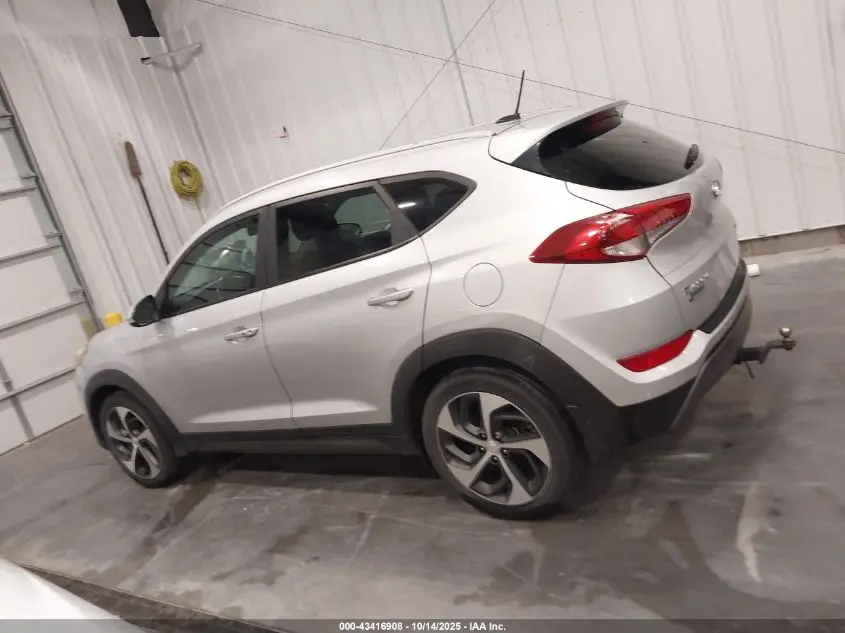 2016 HYUNDAI TUCSON SPORT