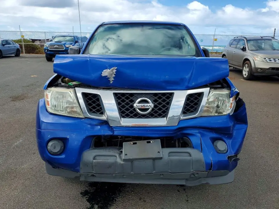 2012 NISSAN FRONTIER S  