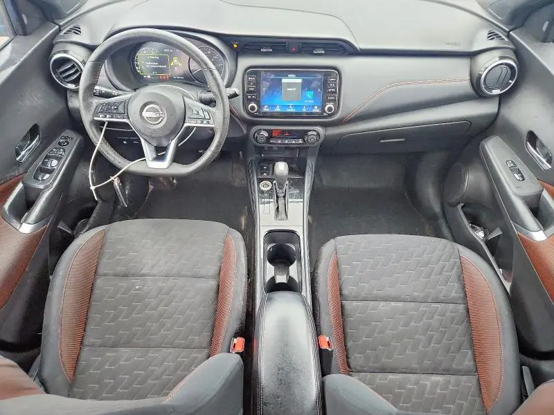 2023 NISSAN KICKS SR  