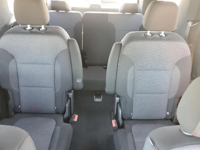 2023 CHEVROLET TRAVERSE LT  