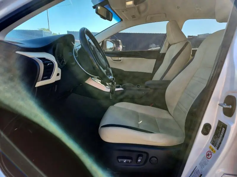 2016 LEXUS NX 200T BASE  