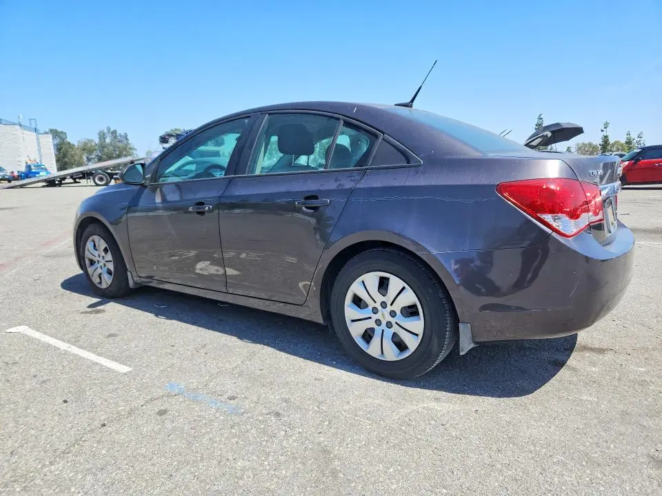 2014 CHEVROLET CRUZE LS  