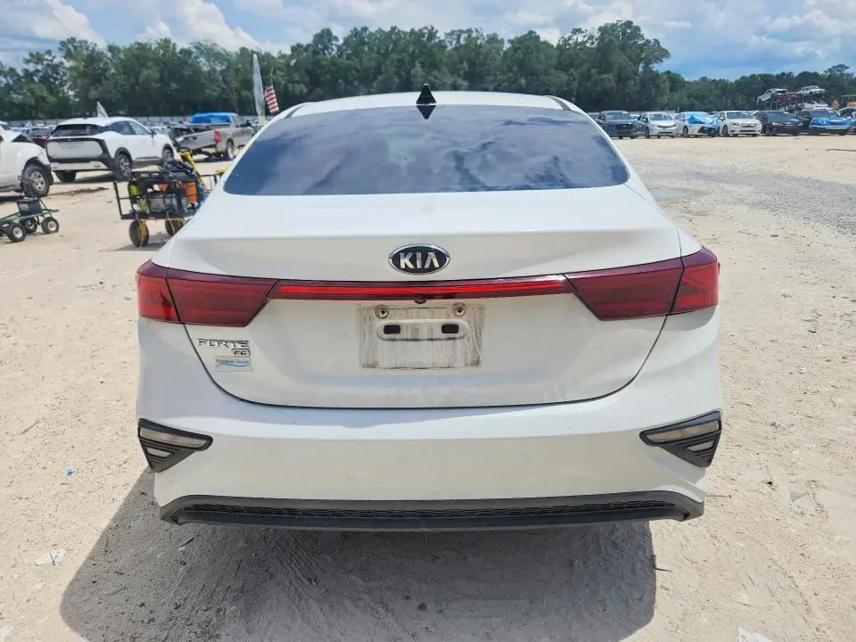 2019 KIA FORTE FE  