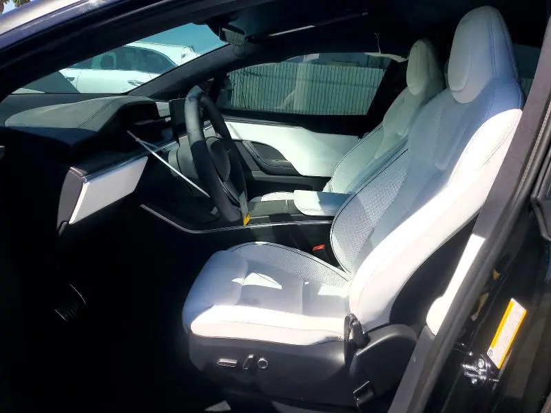2025 TESLA MODEL X   