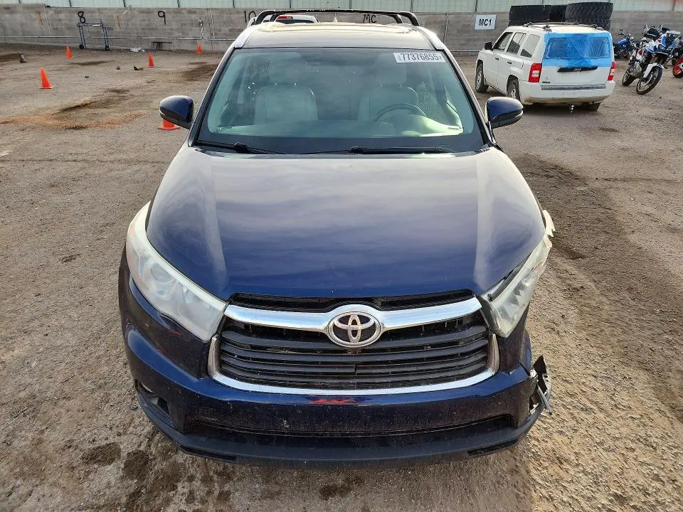2016 TOYOTA HIGHLANDER XLE  