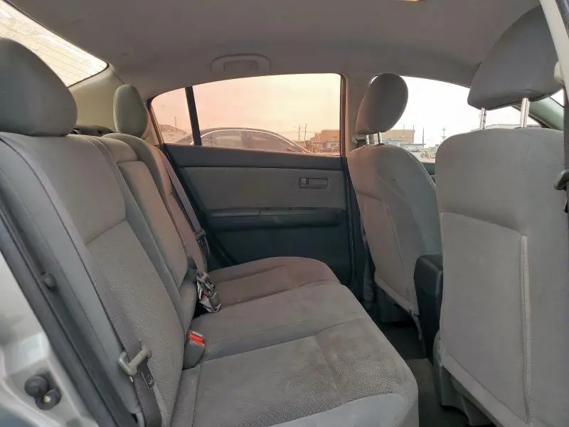 2010 NISSAN SENTRA 2.0  