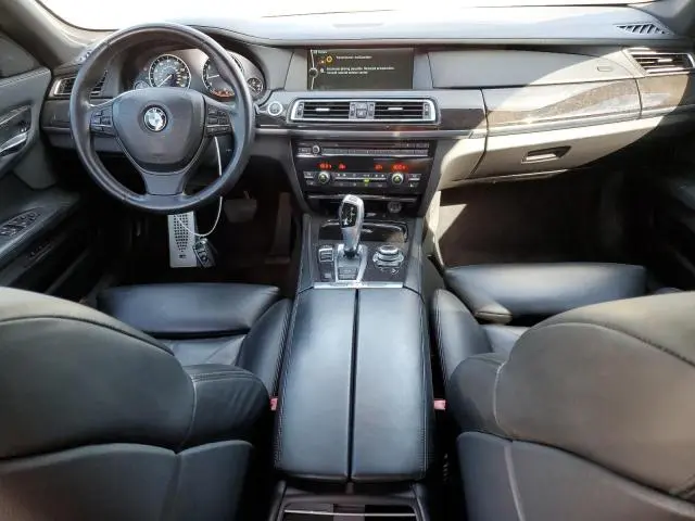 2011 BMW 750 I  