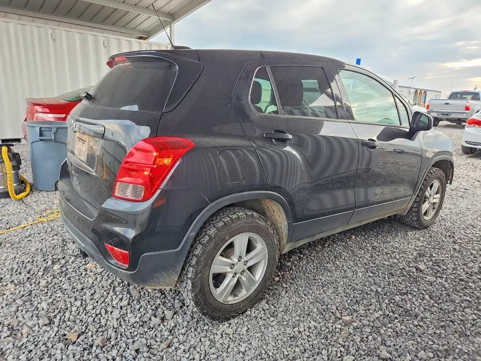 2022 CHEVROLET TRAX LS  