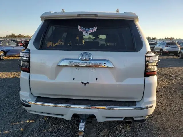 2010 TOYOTA 4RUNNER SR5  