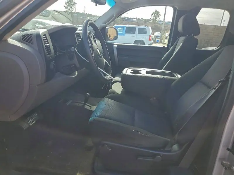 2010 CHEVROLET SILVERADO K1500 LS  