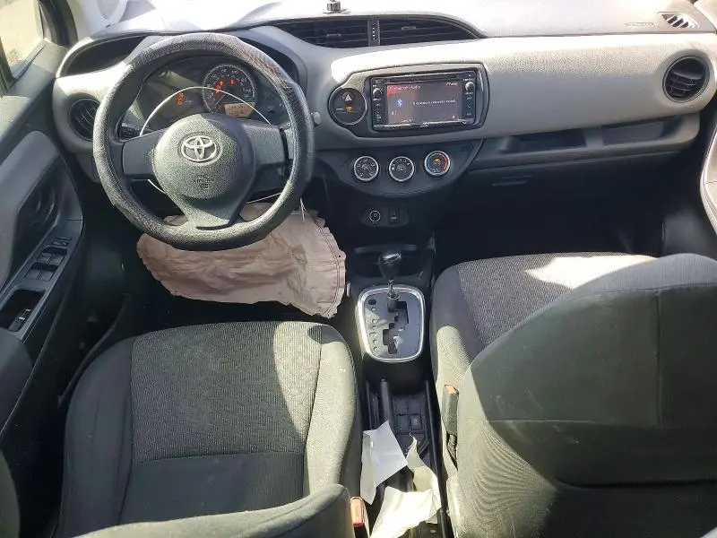 2015 TOYOTA YARIS 5-DOOR L  
