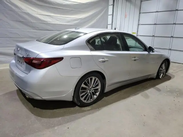 2018 INFINITI Q50 LUXE  