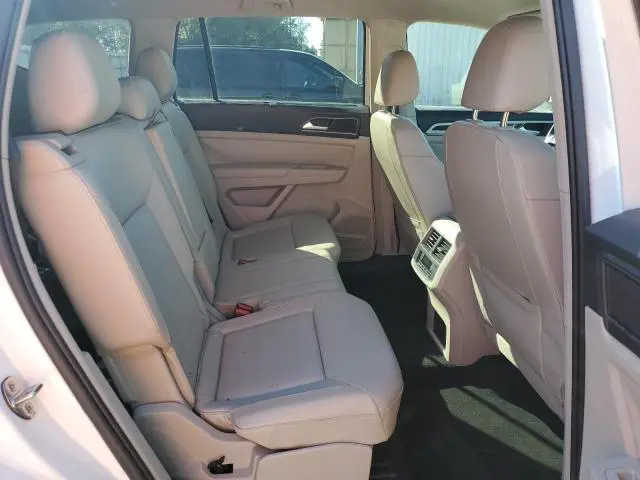 2018 VOLKSWAGEN ATLAS SE  