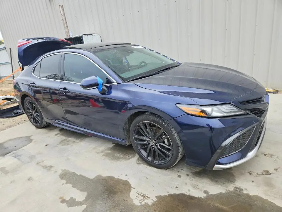 2021 TOYOTA CAMRY XSE  