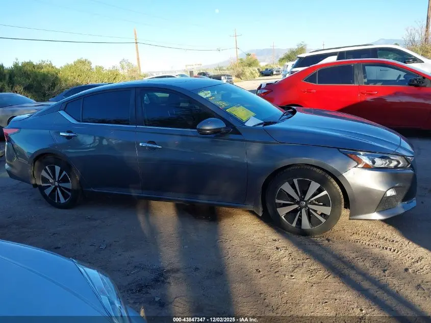 2021 NISSAN ALTIMA SV FWD