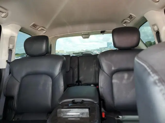 2022 INFINITI QX80 LUXE  