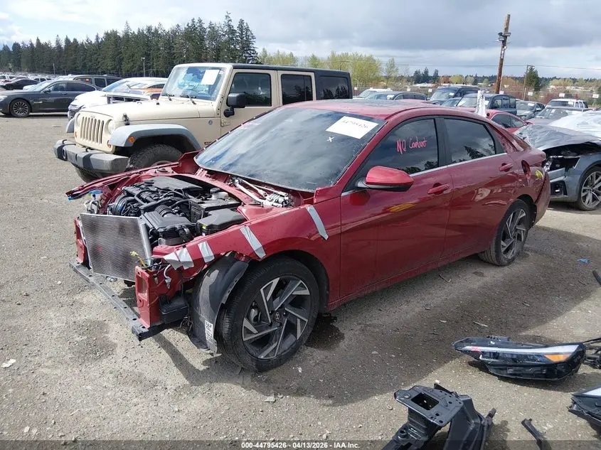 2024 HYUNDAI ELANTRA SEL