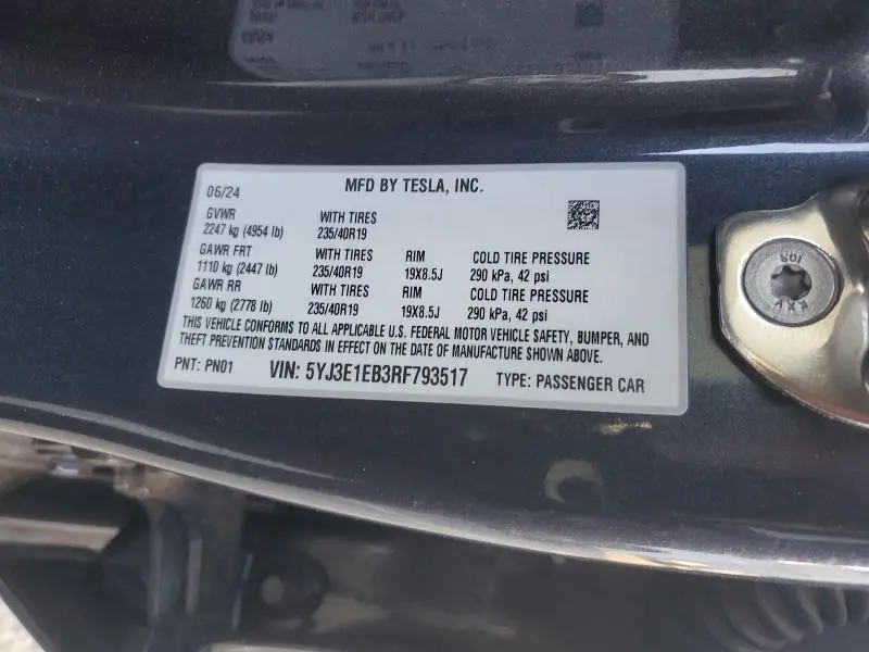 2024 TESLA MODEL 3   