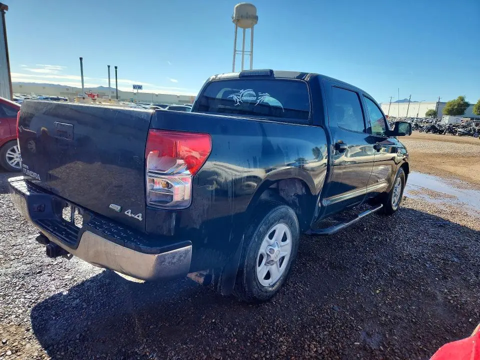 2013 TOYOTA TUNDRA CREWMAX SR5  