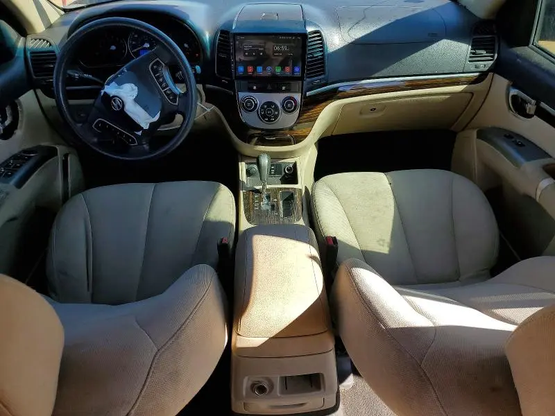 2011 HYUNDAI SANTA FE   