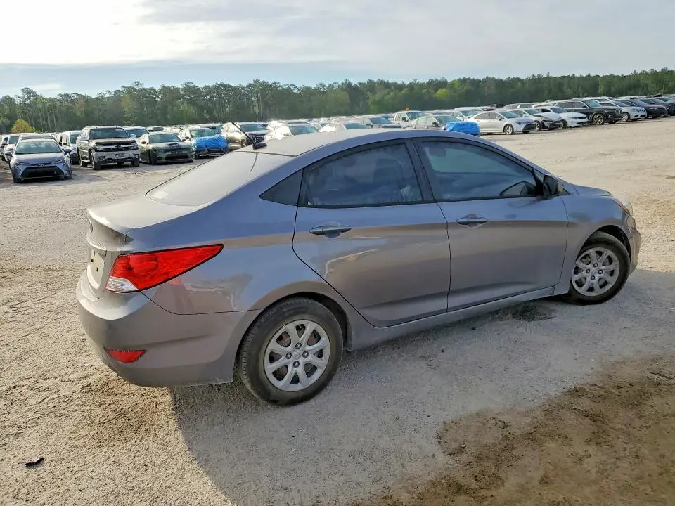 2014 HYUNDAI ACCENT GLS  