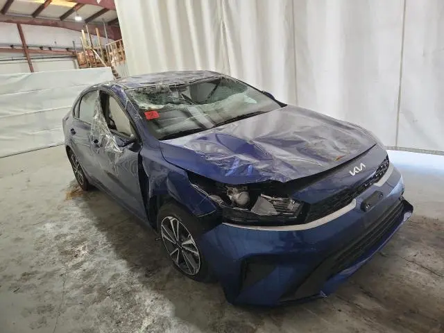 2024 KIA FORTE LX  