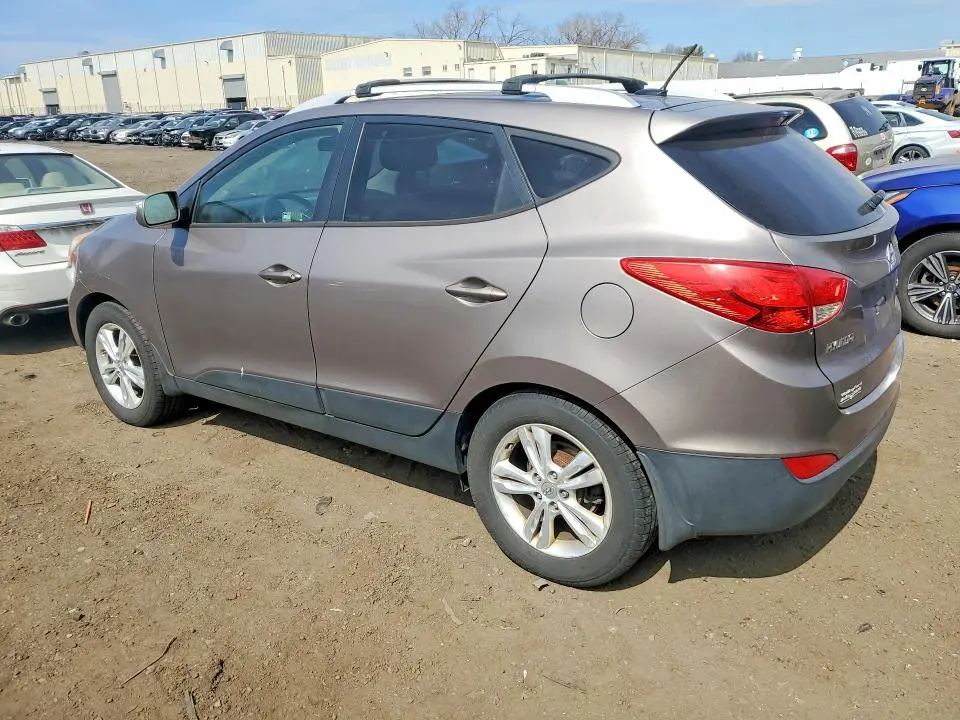 2012 HYUNDAI TUCSON GLS  