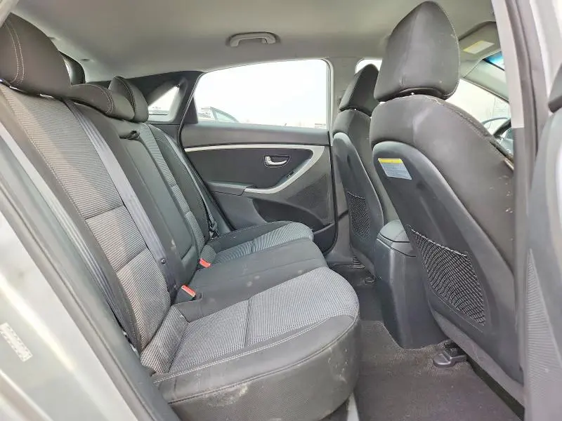 2016 HYUNDAI ELANTRA GT BASE  
