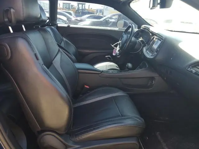 2017 DODGE CHALLENGER SXT  