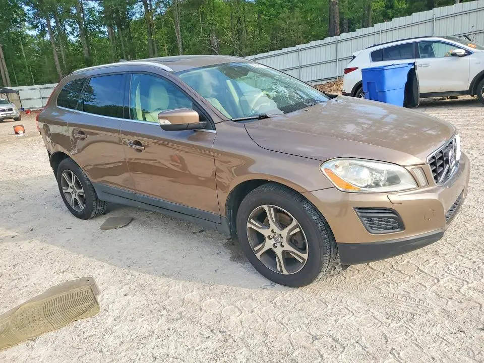 2013 VOLVO XC60 T6  