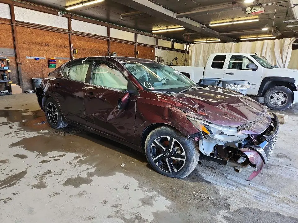 2025 NISSAN SENTRA SV  