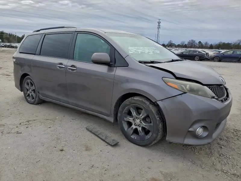 2015 TOYOTA SIENNA SPORT  