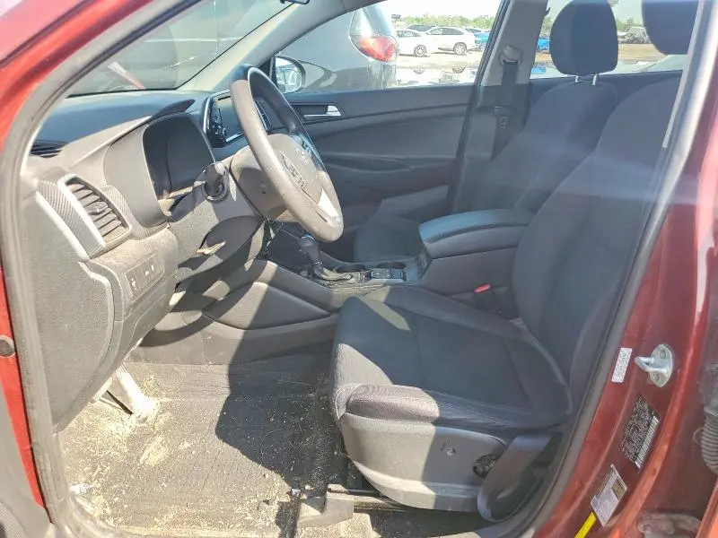 2019 HYUNDAI TUCSON SE  