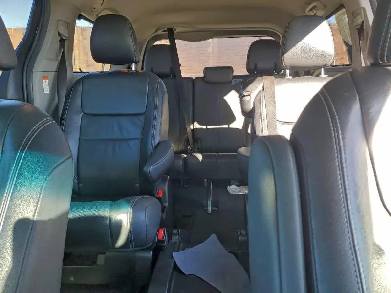 2017 TOYOTA SIENNA   