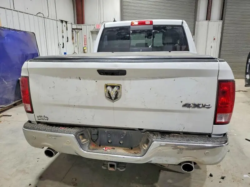 2018 RAM 1500 SLT  
