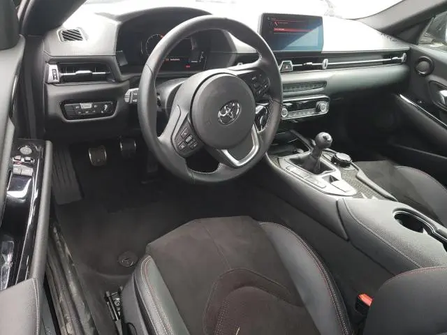 2025 TOYOTA SUPRA BASE  