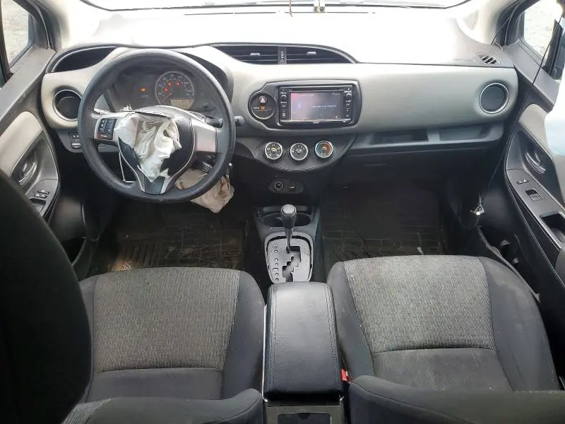 2016 TOYOTA YARIS 5-DOOR LE  
