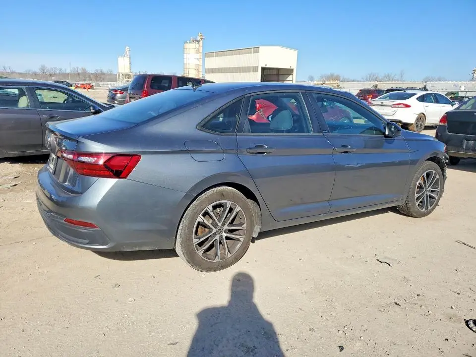 2024 VOLKSWAGEN JETTA SPORT  